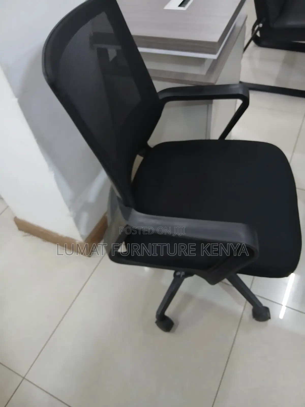 Swivel Office Chair