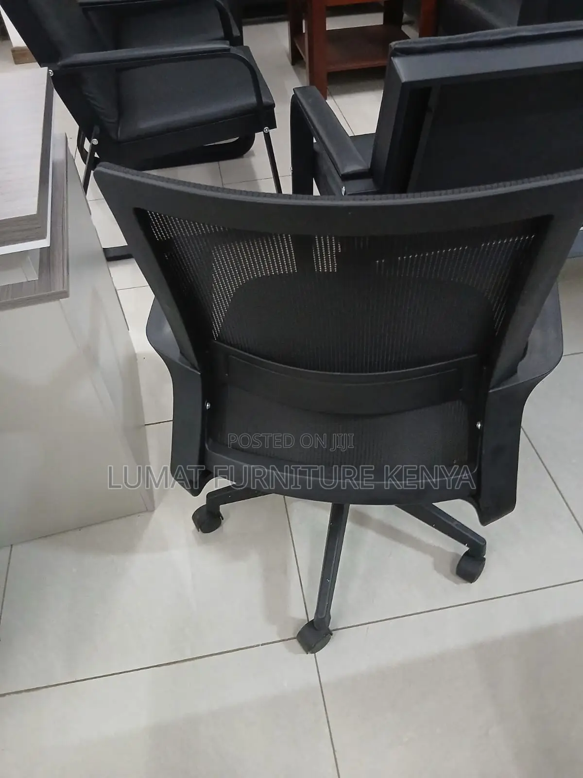Swivel Office Chair