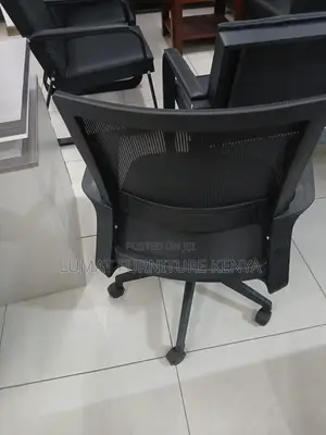 Swivel Office Chair