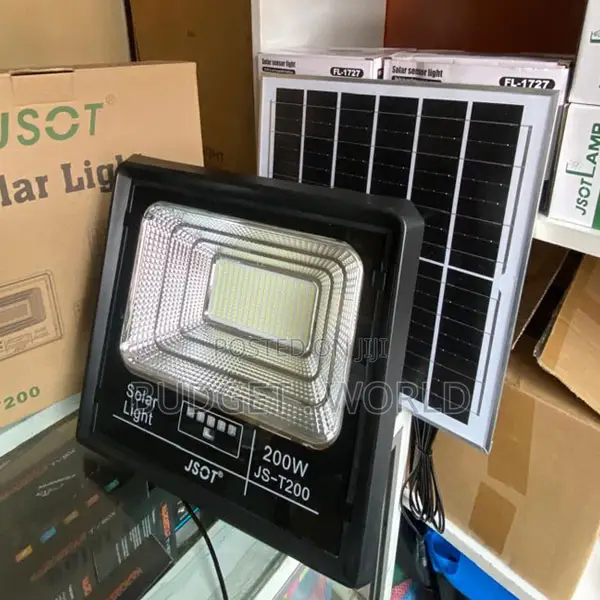 High-Quality ** Long Service 200watts Solar Floodlights