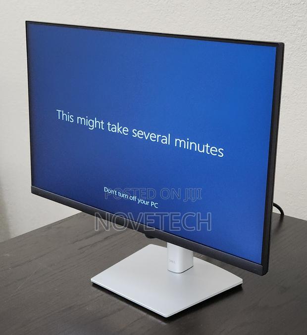 Dell P2422h 24in Full Hd 1920x1080 Dp Hdmi Vga Monitor - main view