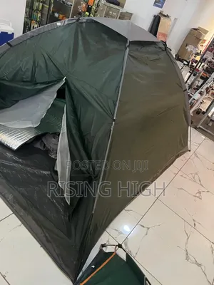 High-Quality 4 Person Tent Green