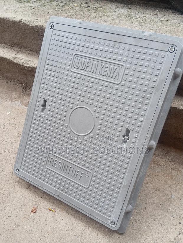 450×600mm Locable Watertight Manhole Cover