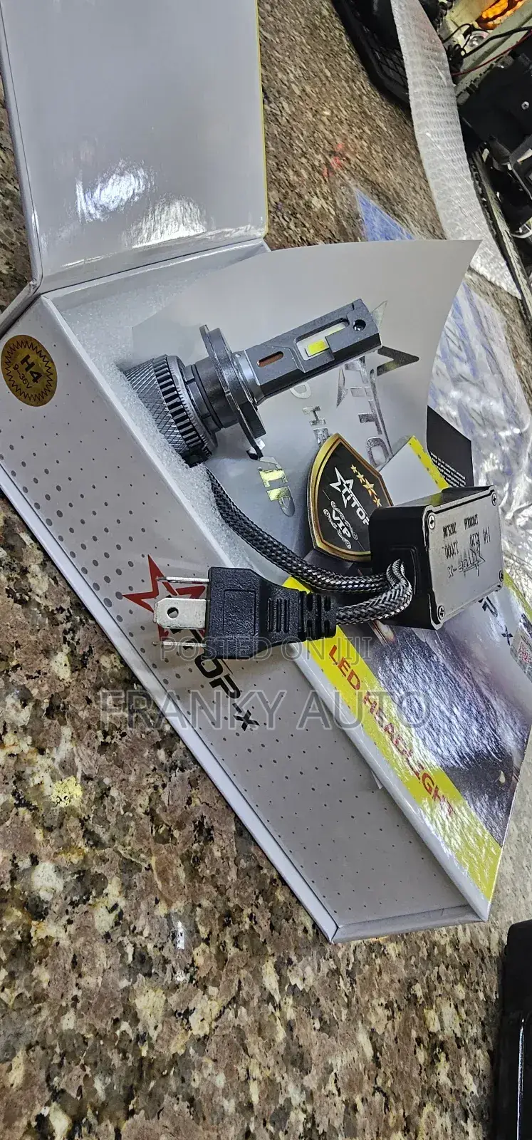 Ti Top Led Light