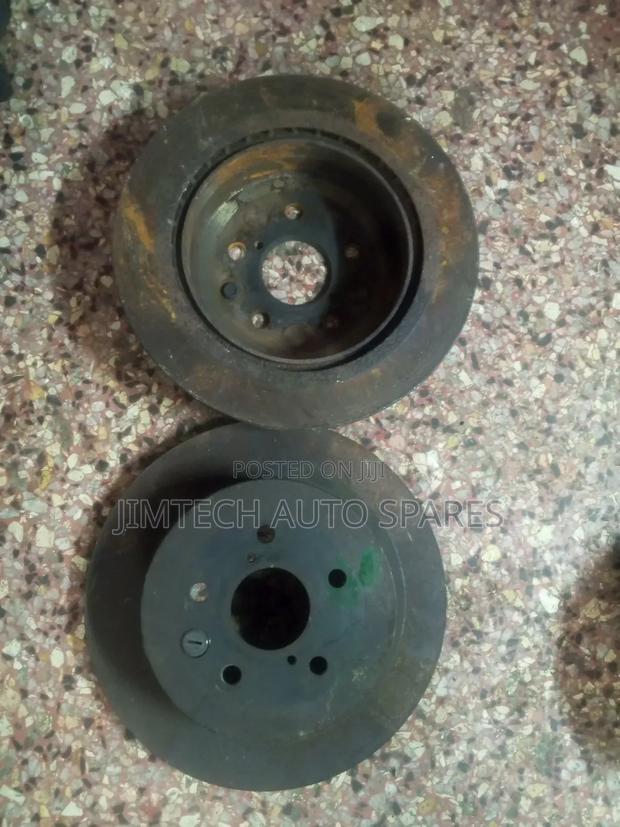 Toyota Crown 4wheel Rear Discs