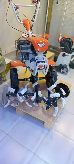7.5hp 4 Stroke Stihl Walking Tractor