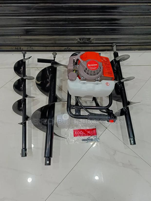 Premier 2 Stroke Earth Auger With 3 Bits