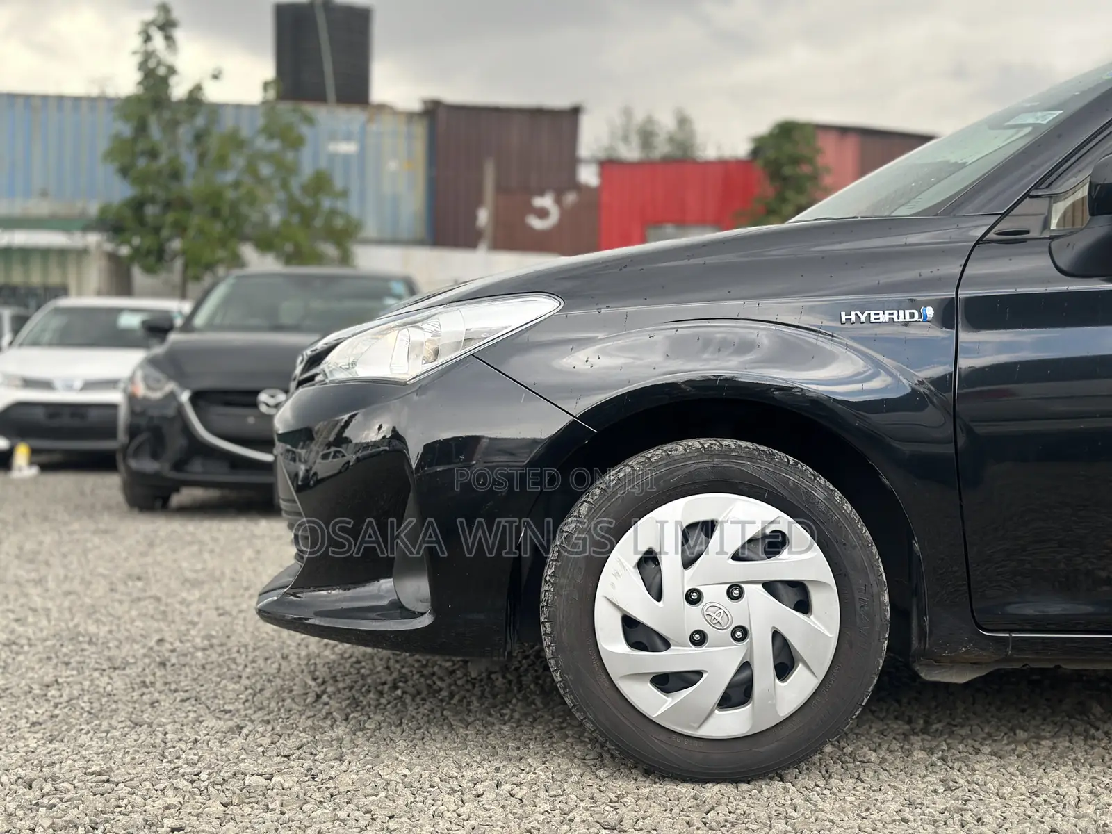 Toyota Corolla Fielder 1.5 Hybrid FWD 2018 Black
