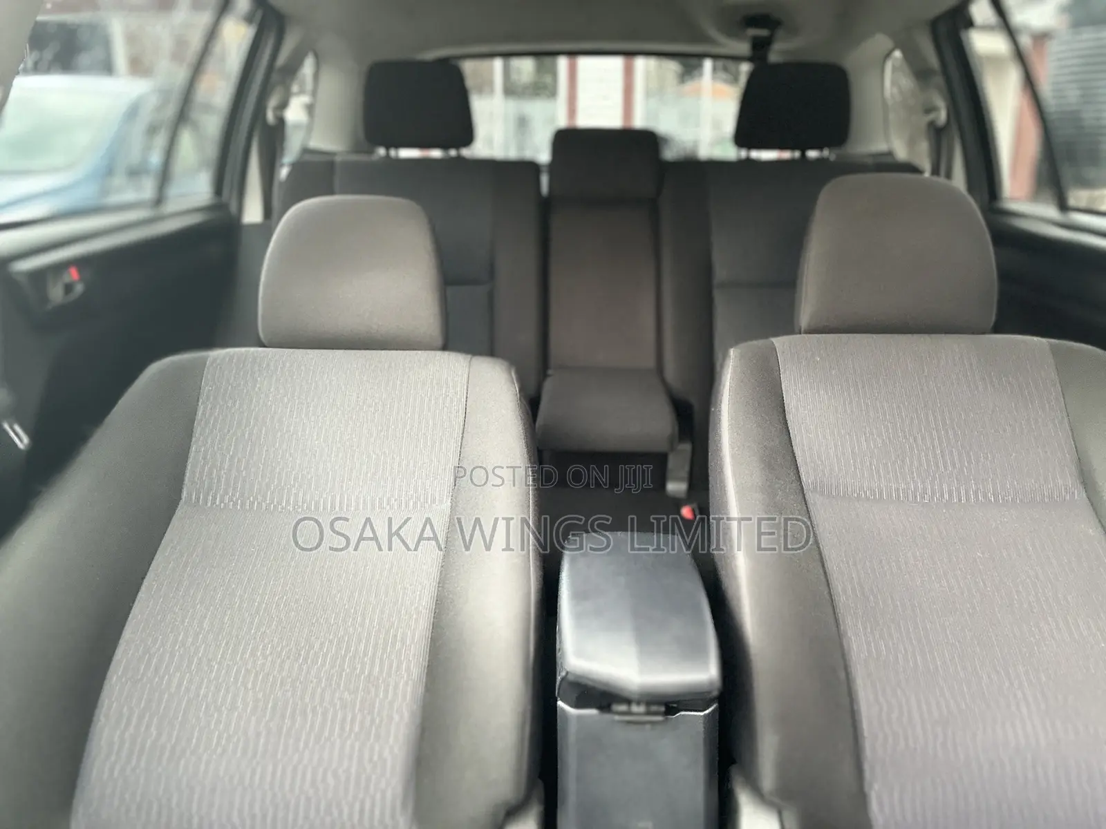 Toyota Corolla Fielder 1.5 Hybrid FWD 2018 Black