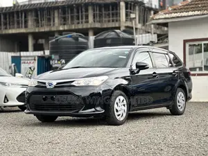 Toyota Corolla Fielder 1.5 Hybrid FWD 2018 Black