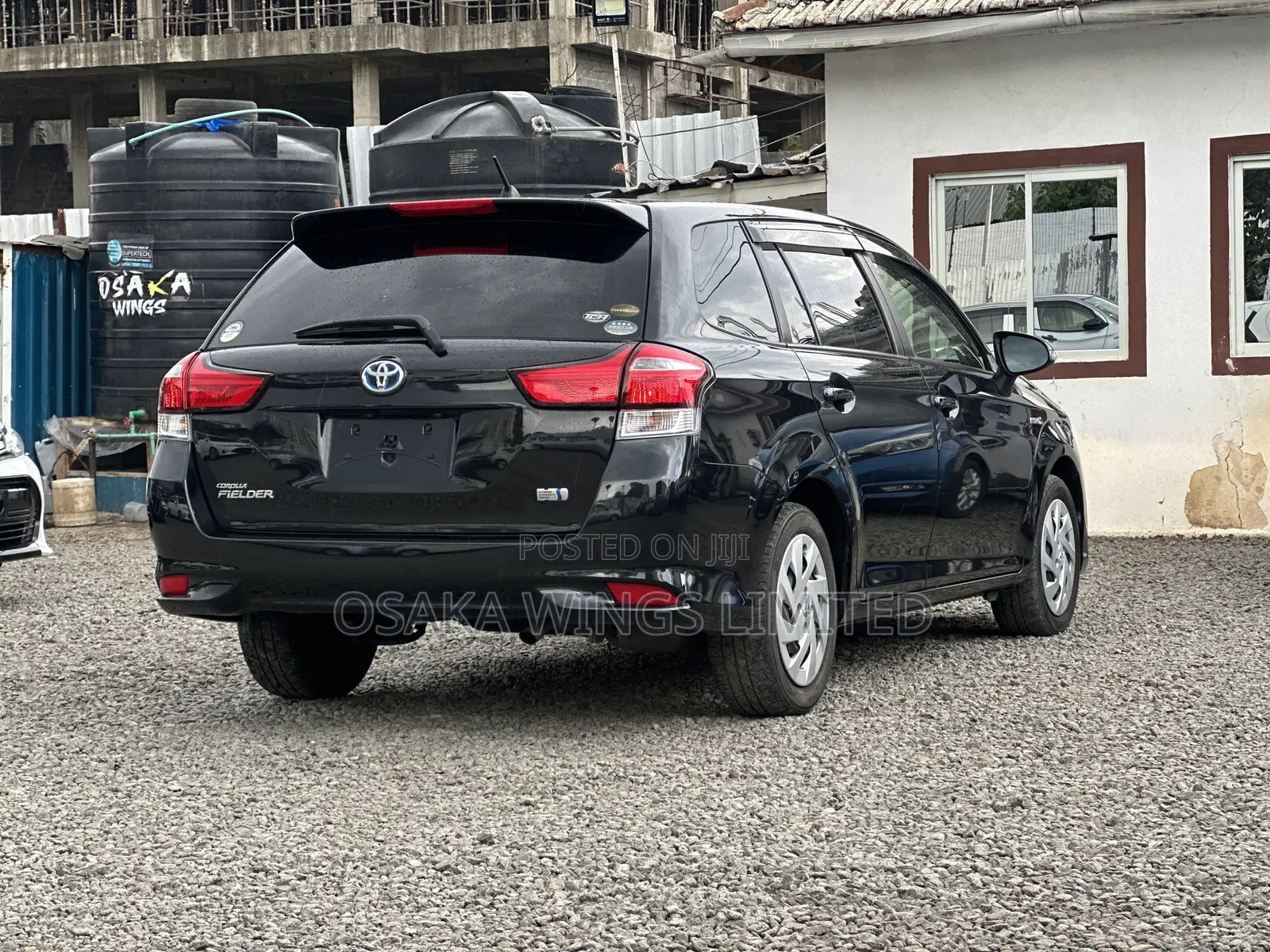 Toyota Corolla Fielder 1.5 Hybrid FWD 2018 Black