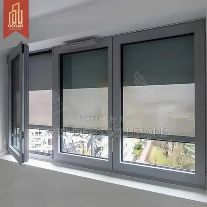 Waterproof Fade-Resistant Sunscreen Roller Blinds – Built to Last