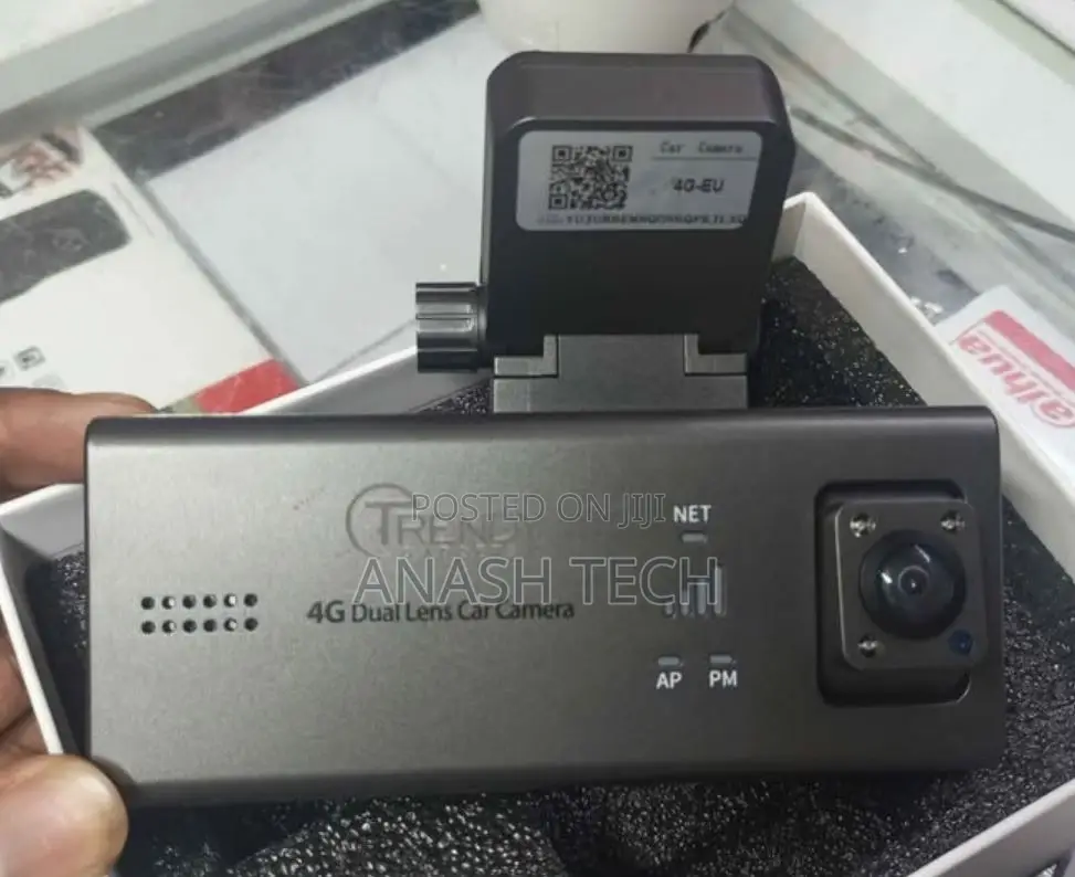 Smart Dashboard Camera With Memory Card Slot