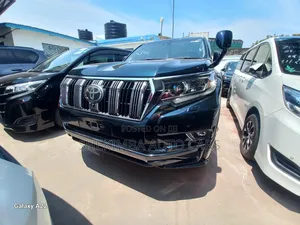 Toyota Land Cruiser Prado 2019 Blue