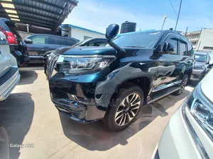 Toyota Land Cruiser Prado 2019 Blue