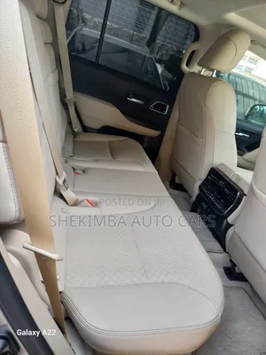 Toyota Land Cruiser 2022 Brown