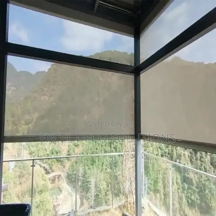 Sunscreen Roller Blinds – Ultimate Convenience