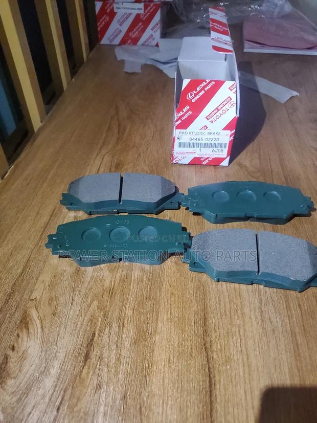 Brake Pads Toyota Premio 260, 240