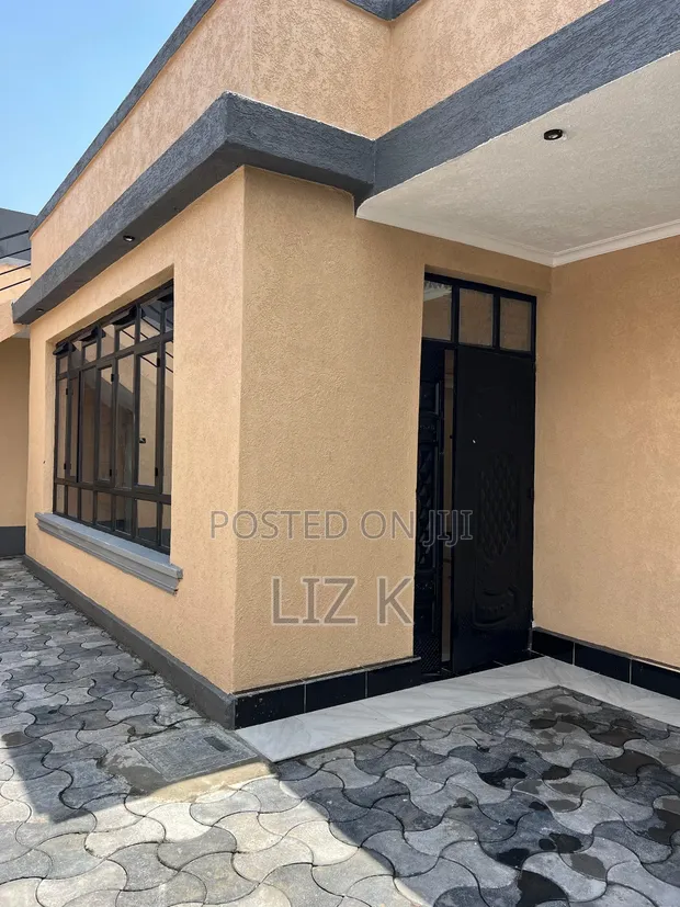 3bdrm Bungalow in Junction, Kimbo for sale