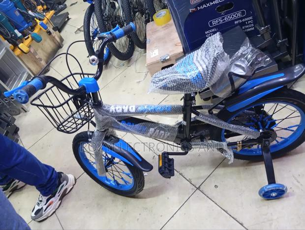 16 Inch Boy's Bike - thumbnail 2