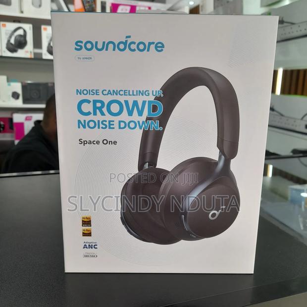 Soundcore Space One - main view