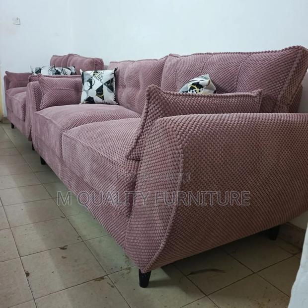 Pink 5- Seater Indoor Couches With Throw Pillows