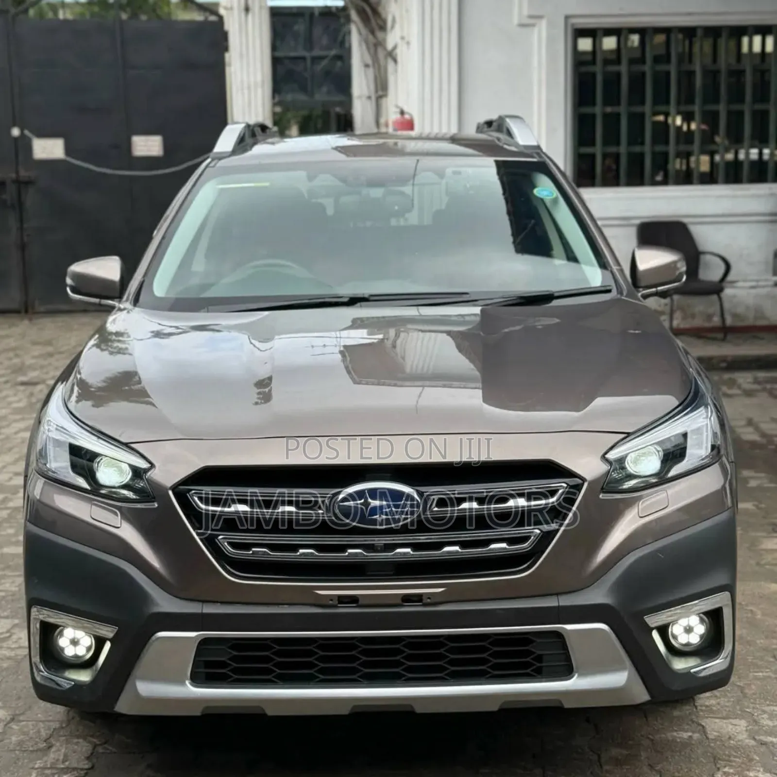 Subaru Outback Premium 2022 Brown