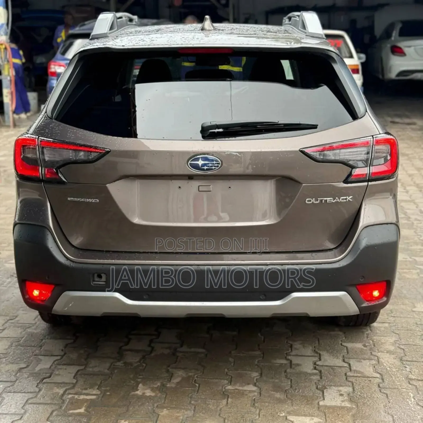 Subaru Outback Premium 2022 Brown