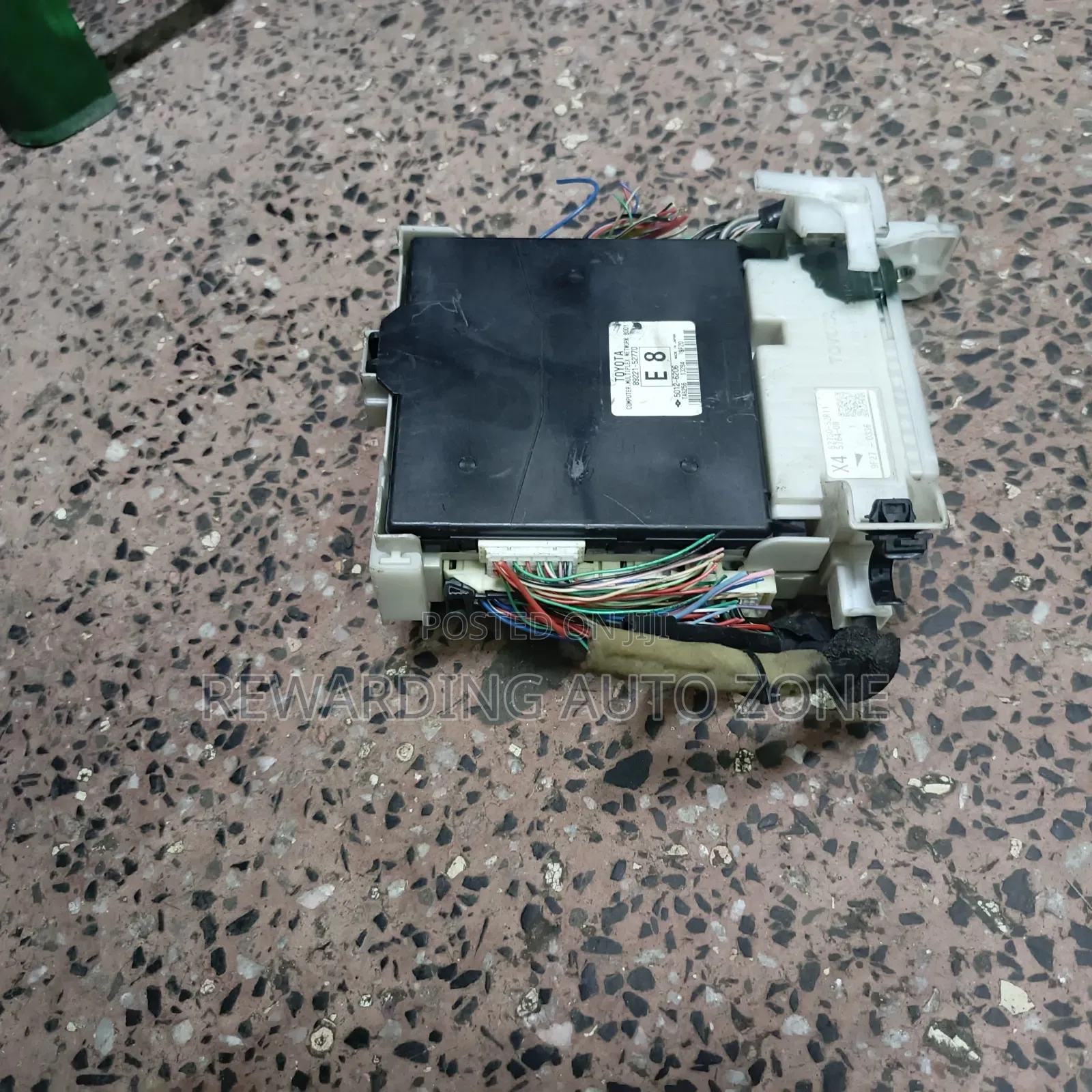 Inside Fusebox Probox