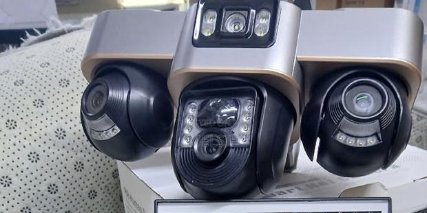 4g Tripple Lens PTZ Solar Camera 4g Version Camera Support Network - main view