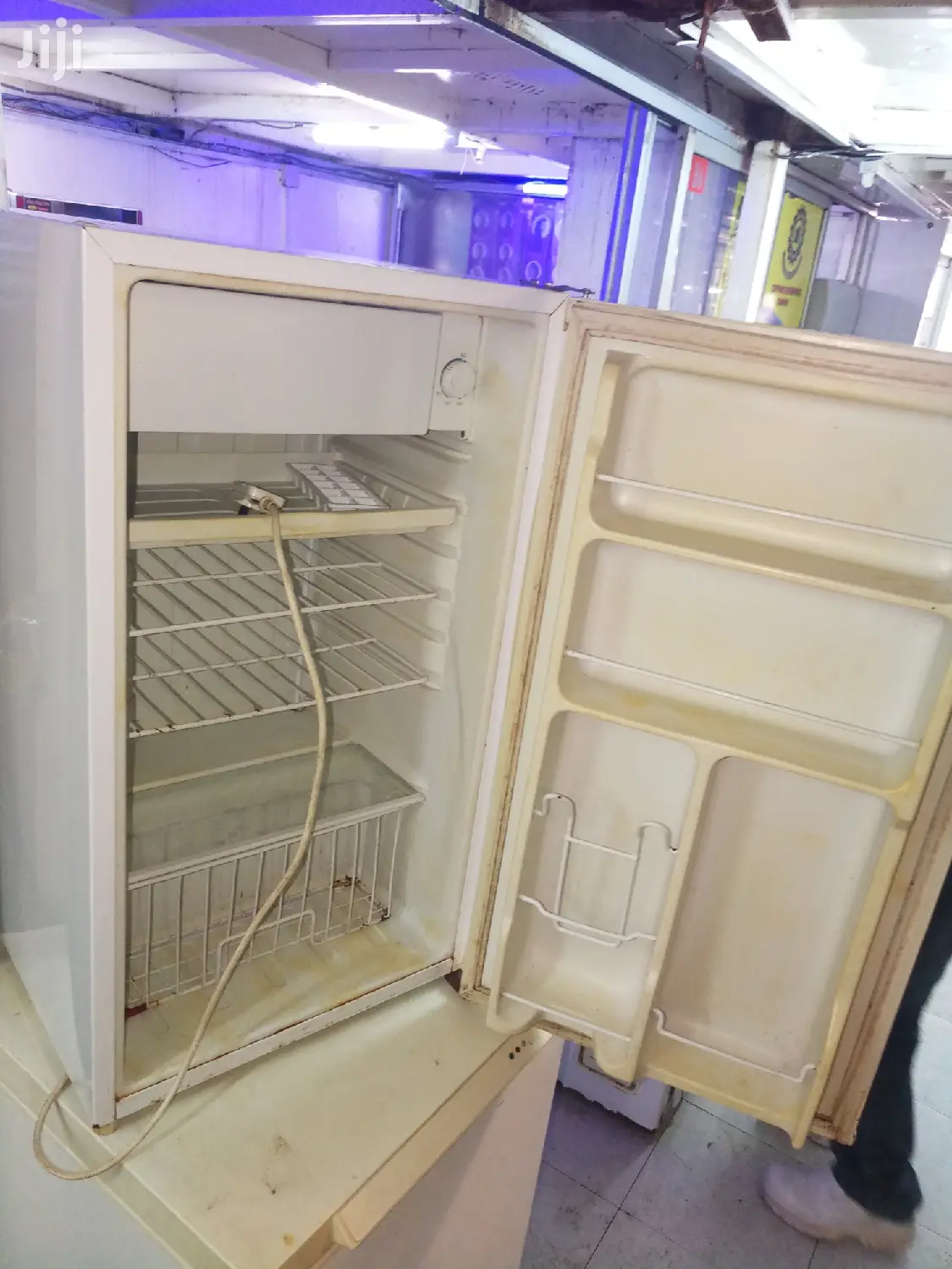 Table Top Fridge