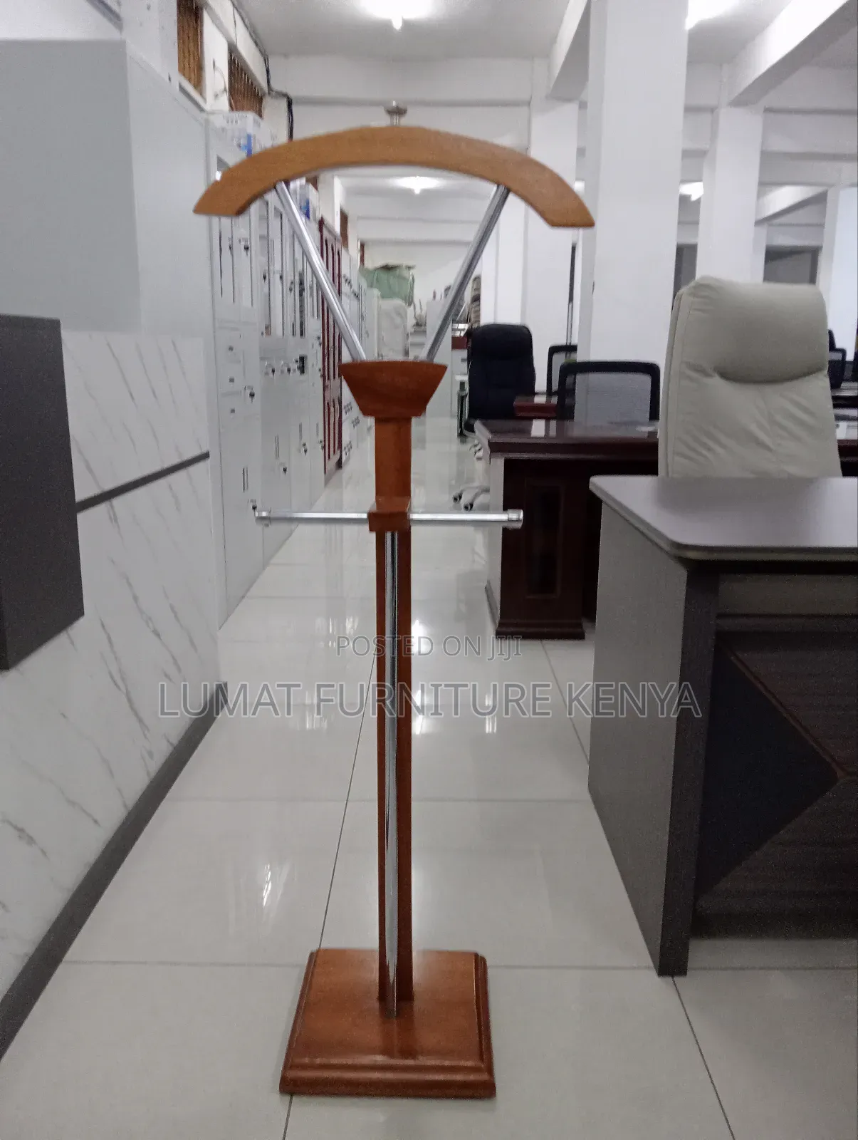 Executive Clothes Stand