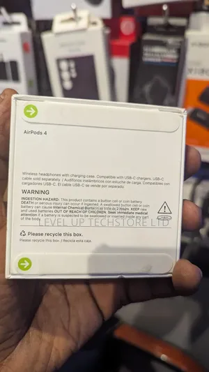 Apple Airpods 3rd Generation With Lightning Charging Case