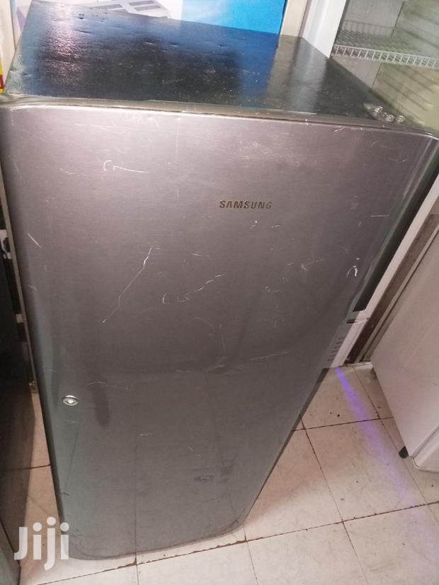 Single Door Samsung - main view