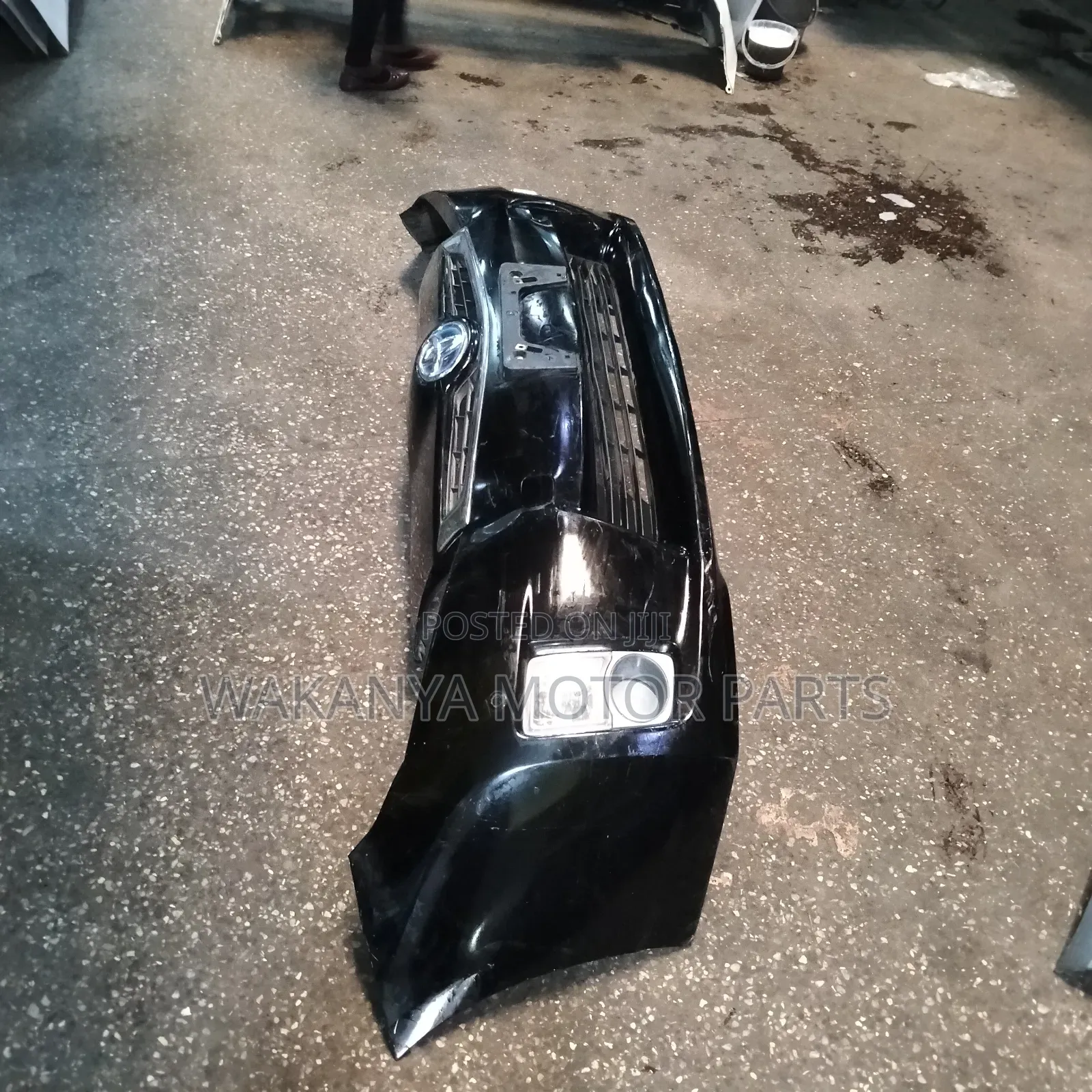 Toyota Prius Model 2010/2011/2013 Front Bumper Complete With Fog Lamps