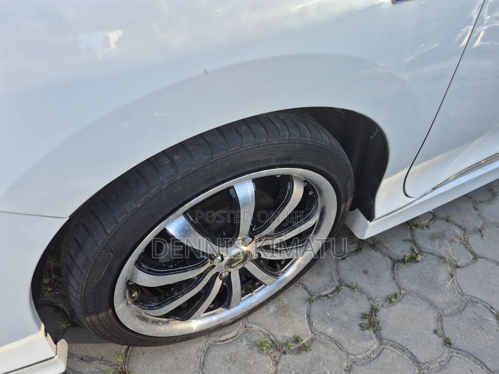 Honda Grace 2018 White