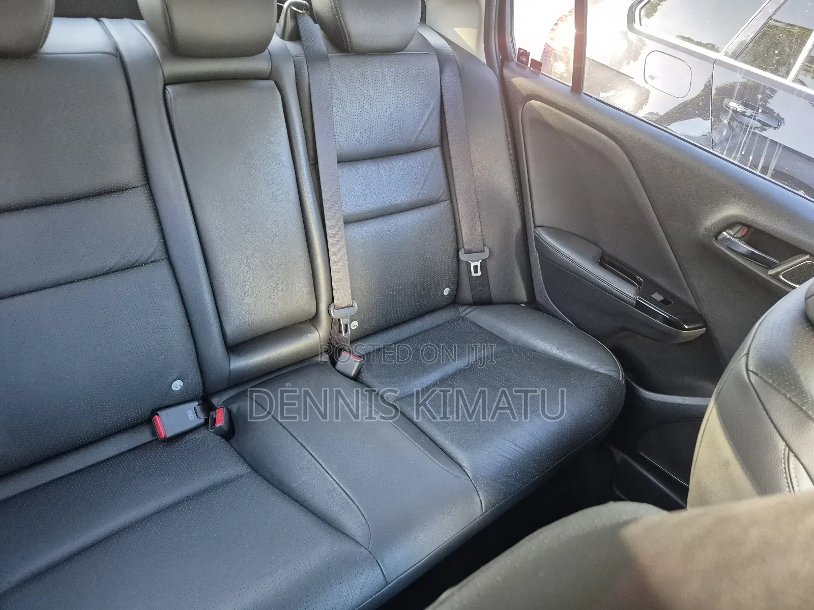 Honda Grace 2018 White