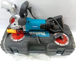 Makita Wall Chaser - thumbnail 2