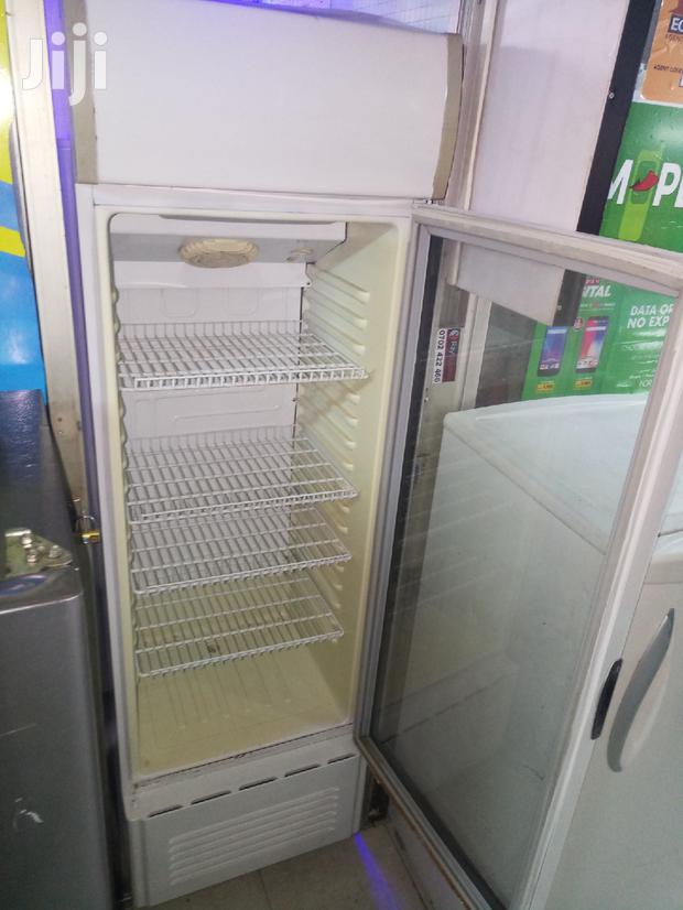 Display Fridge - thumbnail 3