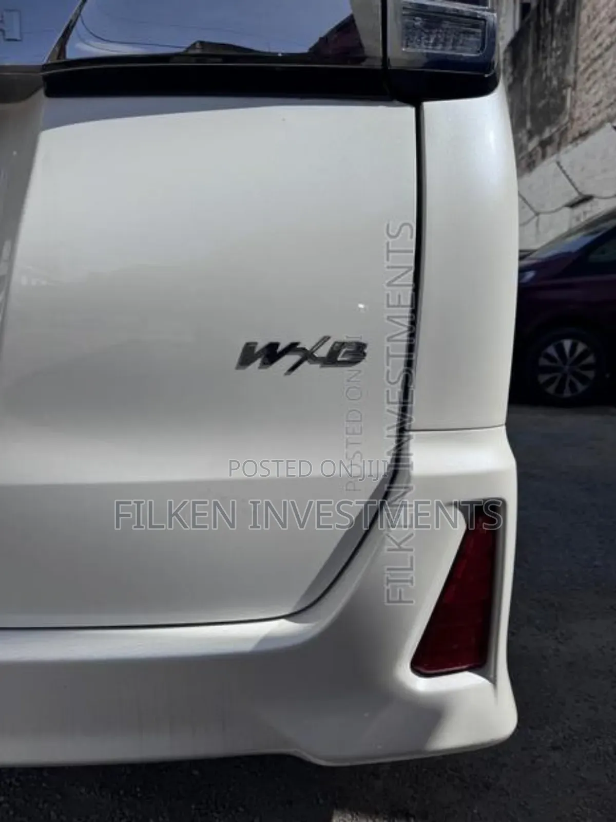 Toyota Noah 2.0 FWD (8 Seater) 2020 White