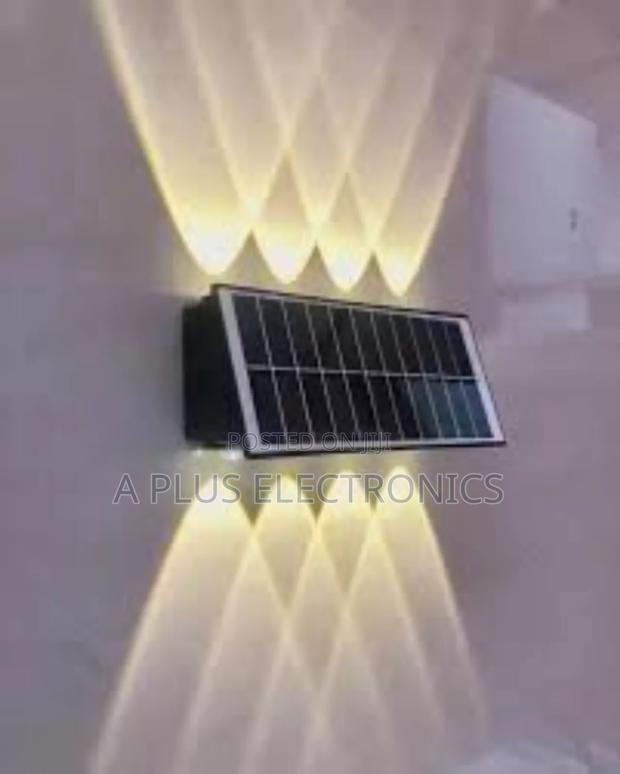 Bk8 Wall Lamp - main view