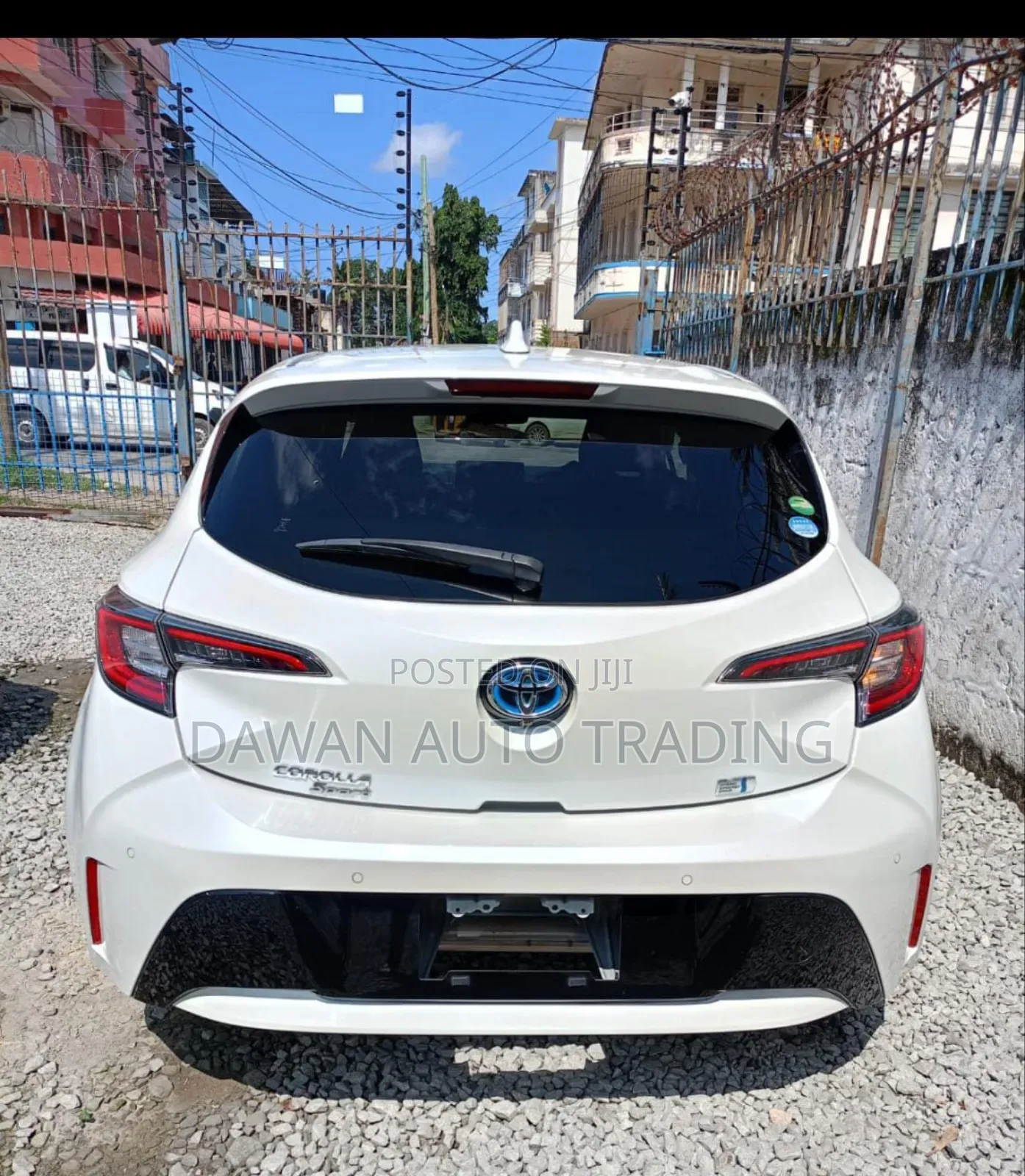 Toyota Corolla 2018 White