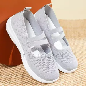 Fashion Lady's Breathable Shoes