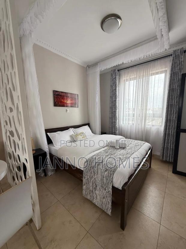 Modern Studio 10 Min to Jkia | Wifi | Netflix - main view