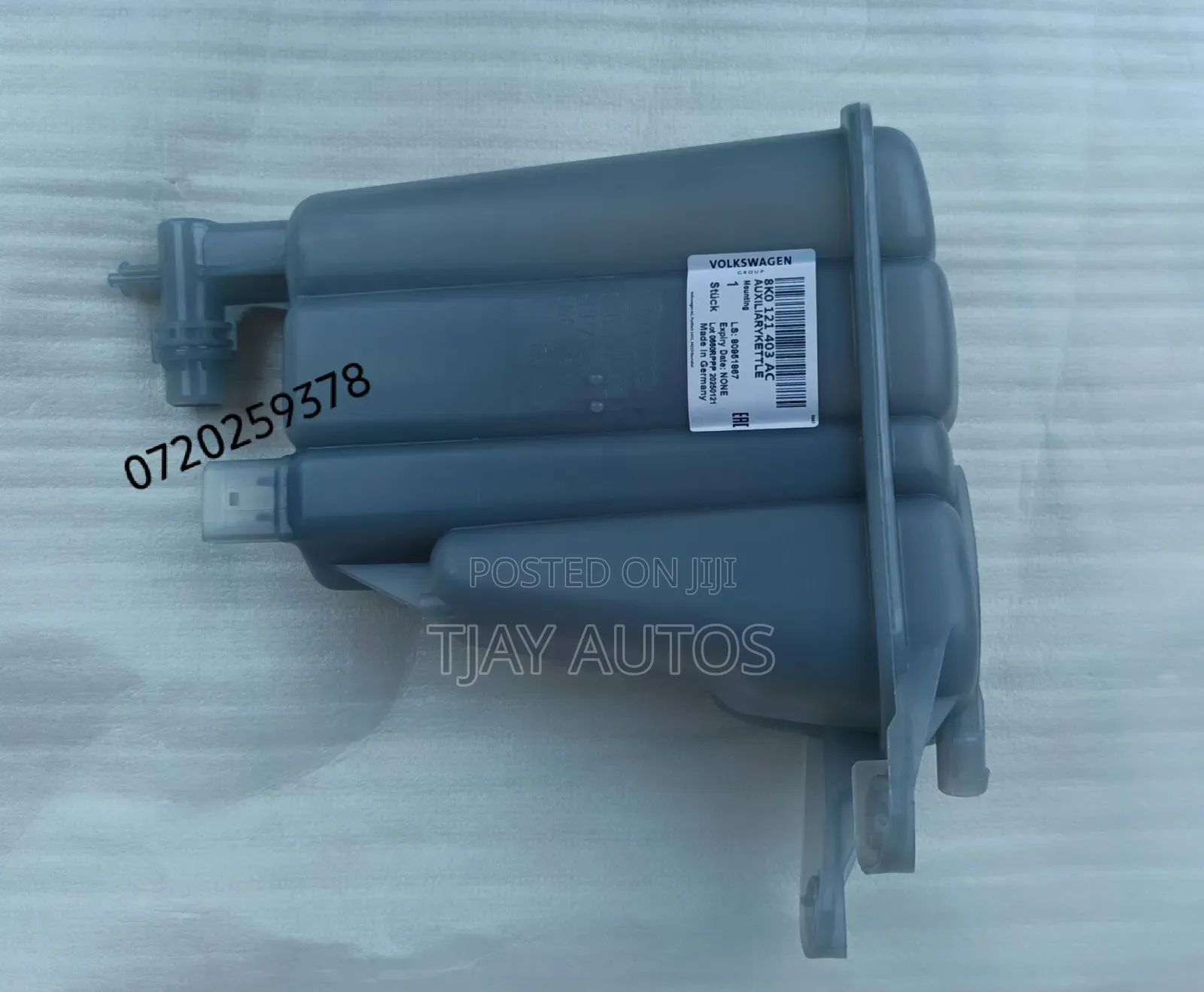 Engine Coolant Bottle Expansion Tank for Audi A4 A5 Q5 8kac