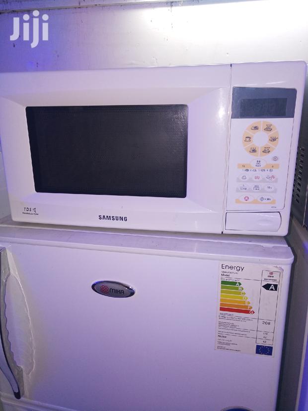 Microwave Oven - main view
