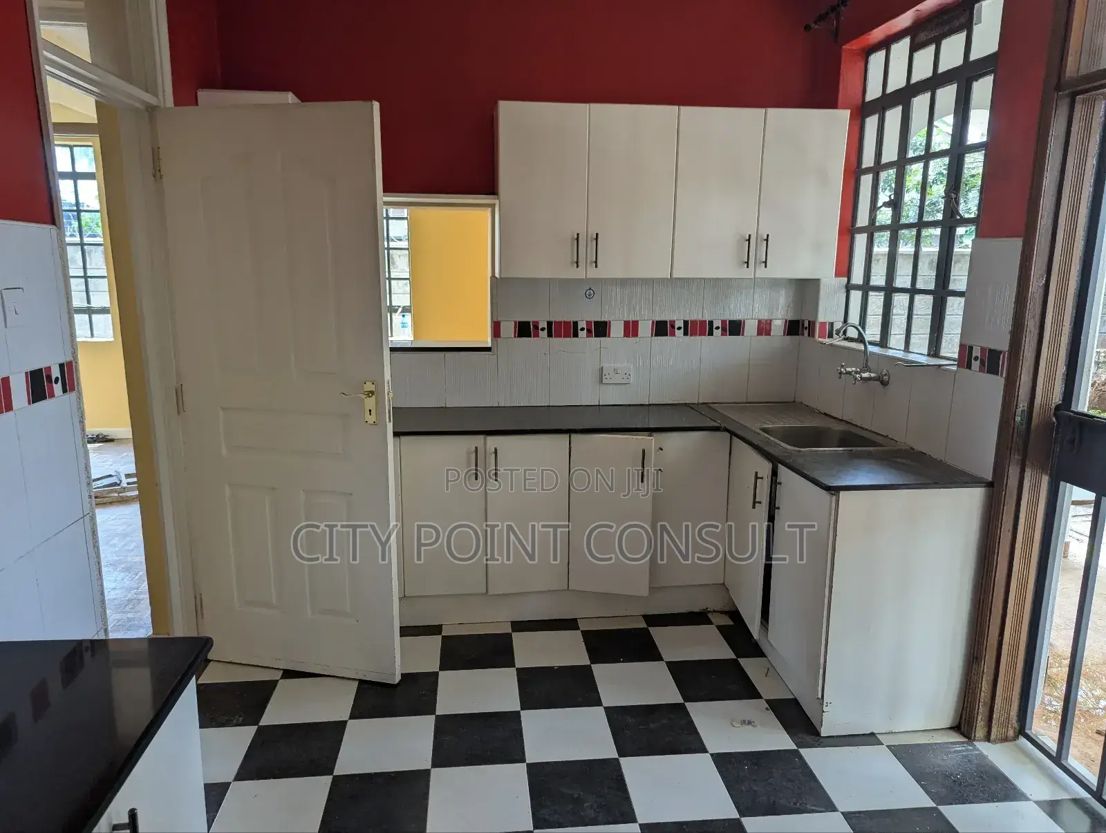 3bdrm Mansion in Muigai Estate, Kitengela for sale