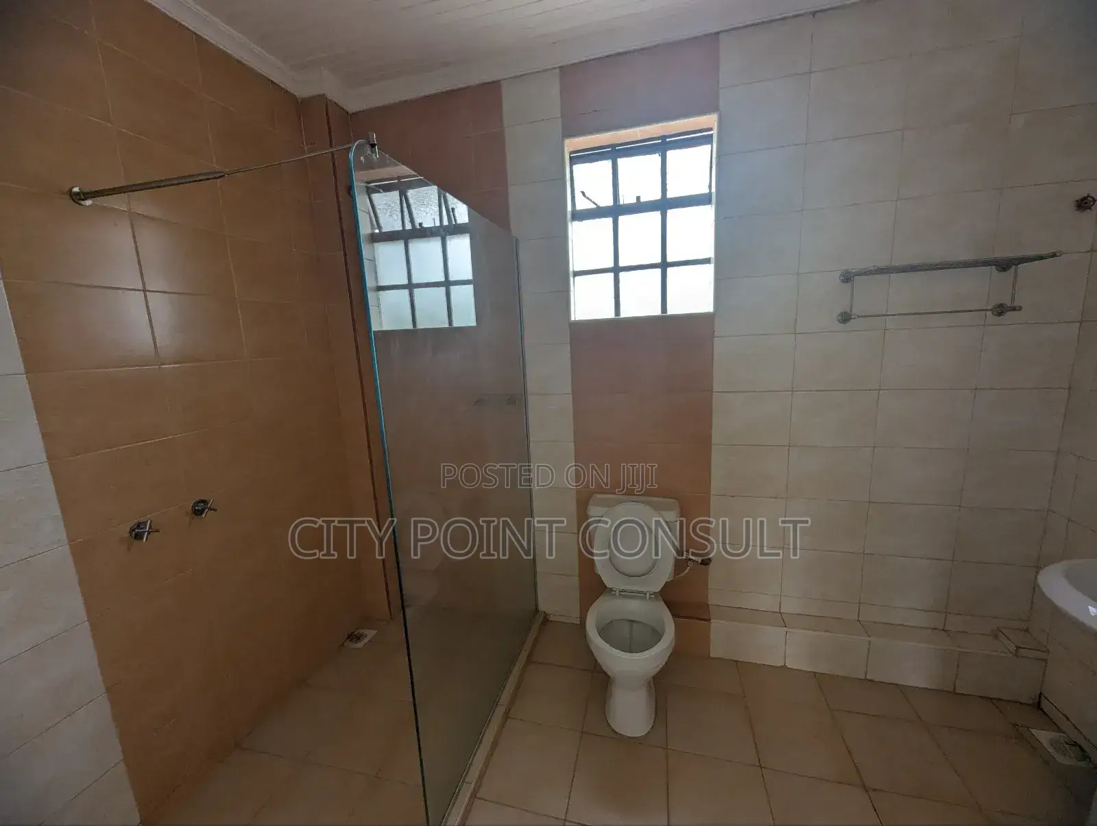 3bdrm Mansion in Muigai Estate, Kitengela for sale