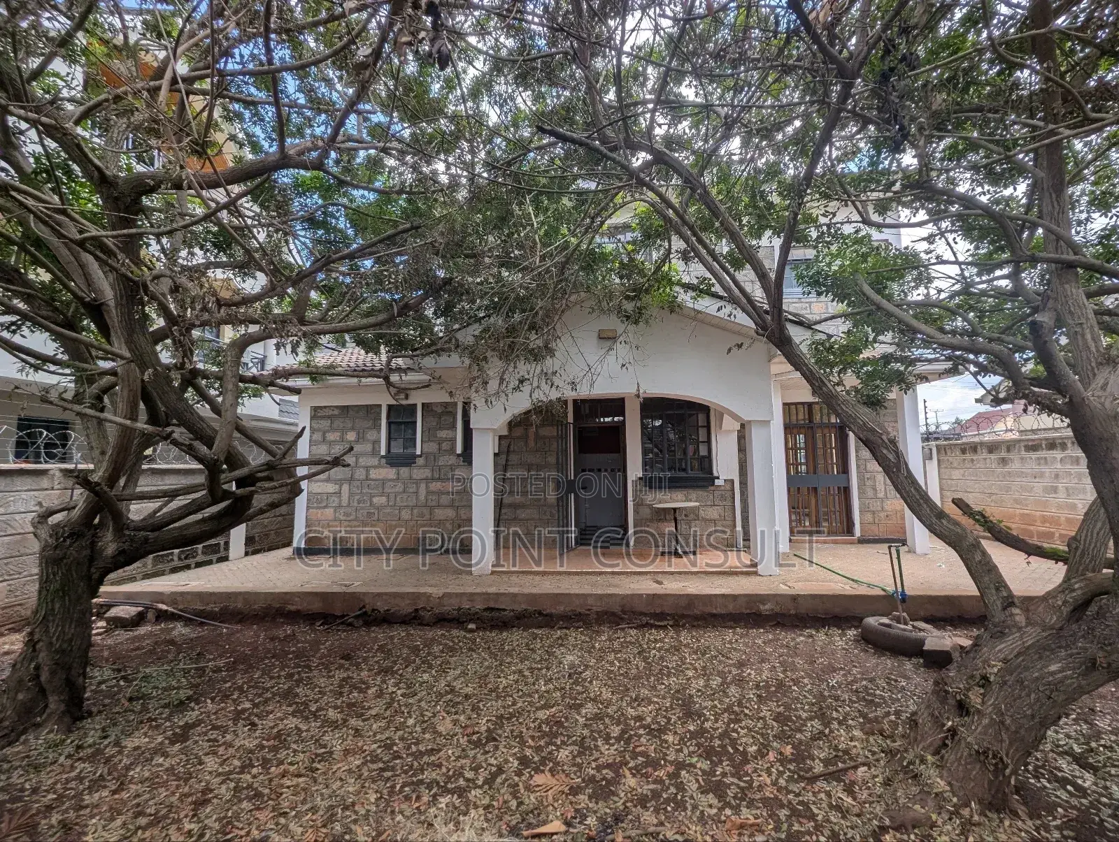 3bdrm Mansion in Muigai Estate, Kitengela for sale
