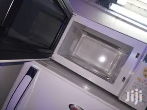 Microwave Oven